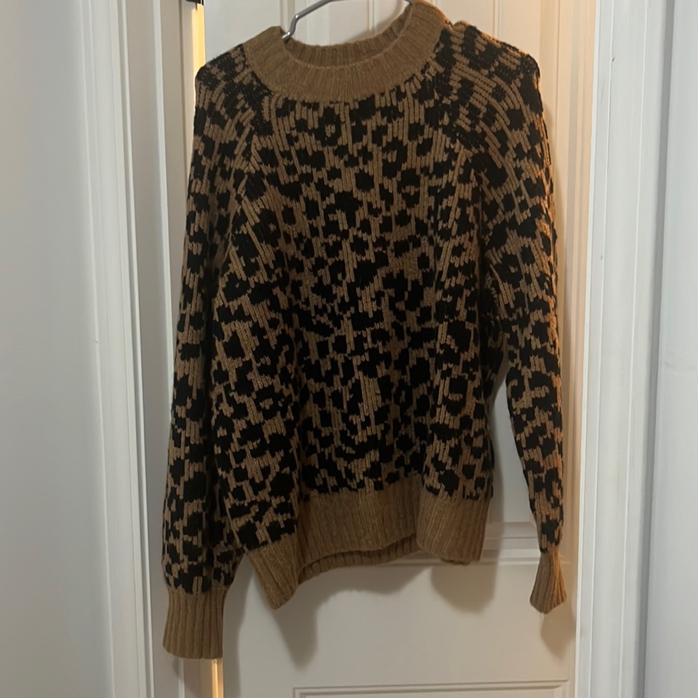 Old Navy Sweater